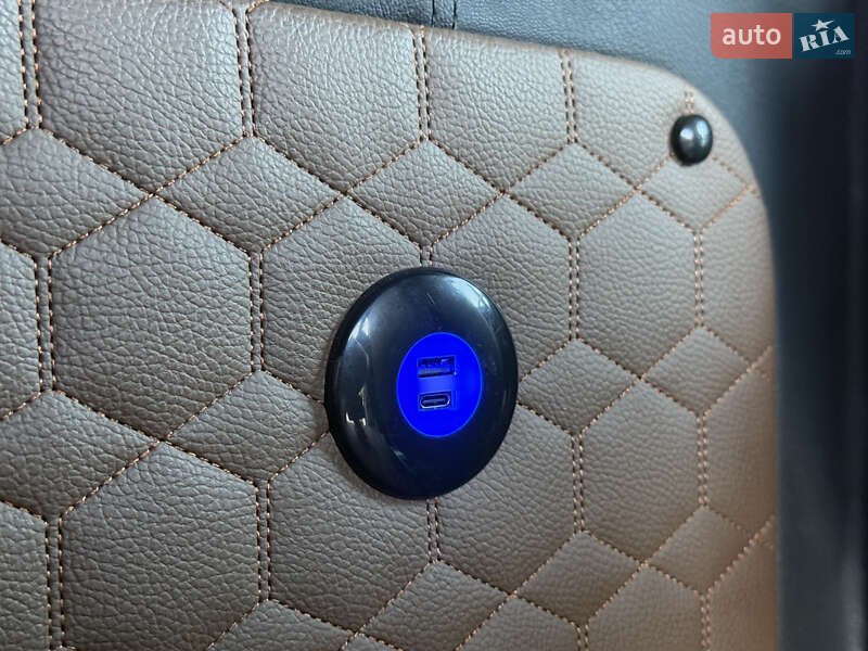 Мінівен Ford Transit Custom 2019 в Чернівцях