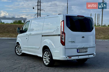 Грузовой фургон Ford Transit Custom 2014 в 