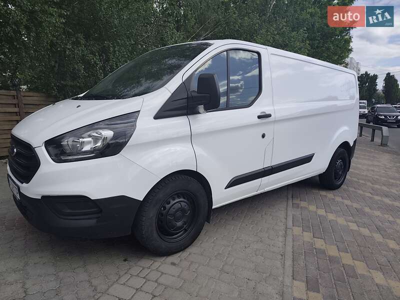 Вантажний фургон Ford Transit Custom 2018 в 