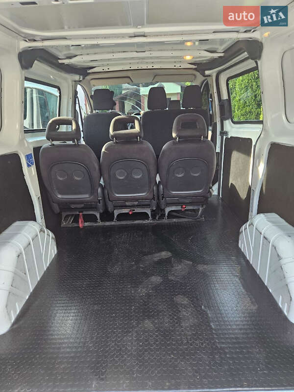 Седан Ford Transit Custom 2016 в Львові