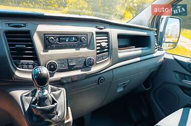 Вантажопасажирський фургон Ford Transit Custom 2019 в 