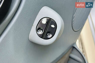 Минивэн Ford Transit Custom 2012 в 
