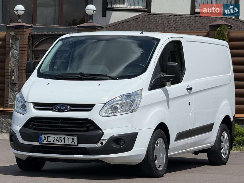 Вантажний фургон Ford Transit Custom 2015 в Києві