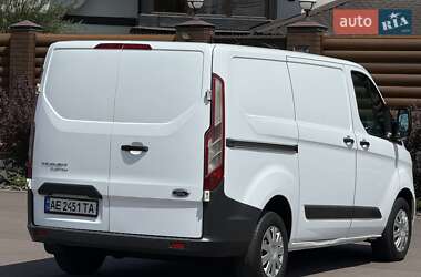 Грузовой фургон Ford Transit Custom 2015 в 
