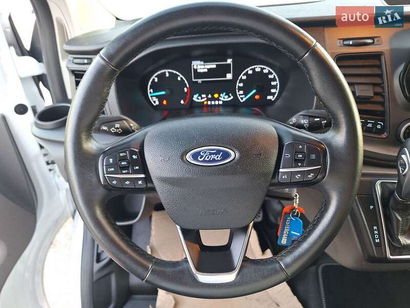 Вантажний фургон Ford Transit Custom 2021 в Бережанах