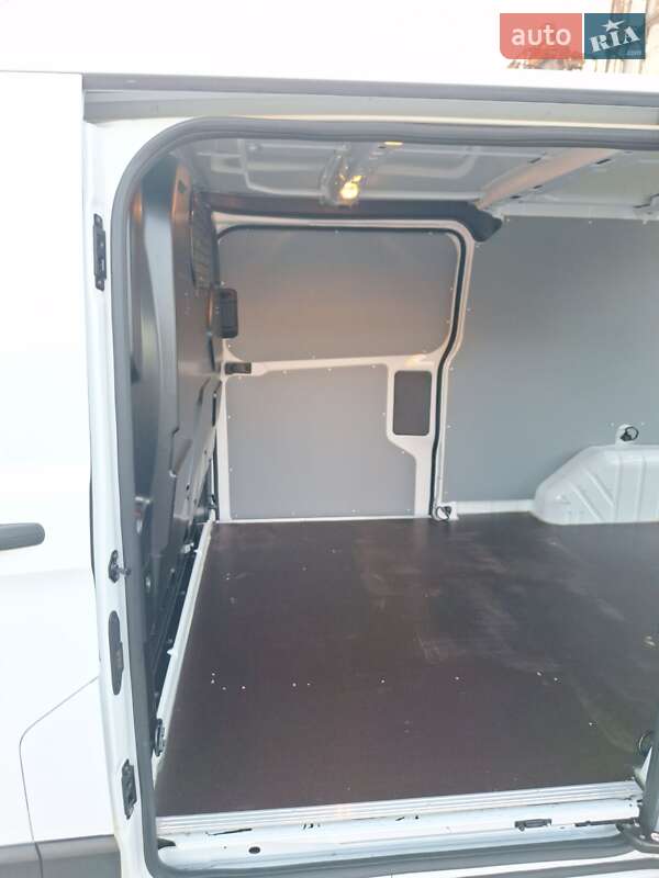 Вантажний фургон Ford Transit Custom 2021 в Бережанах