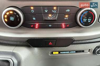 Вантажний фургон Ford Transit Custom 2020 в 