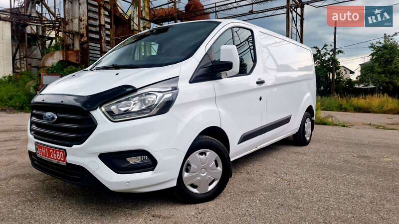 Вантажний фургон Ford Transit Custom 2021 в Бережанах