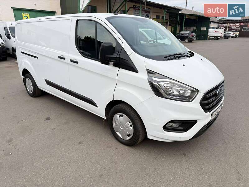 Вантажний фургон Ford Transit Custom 2018 в Луцьку