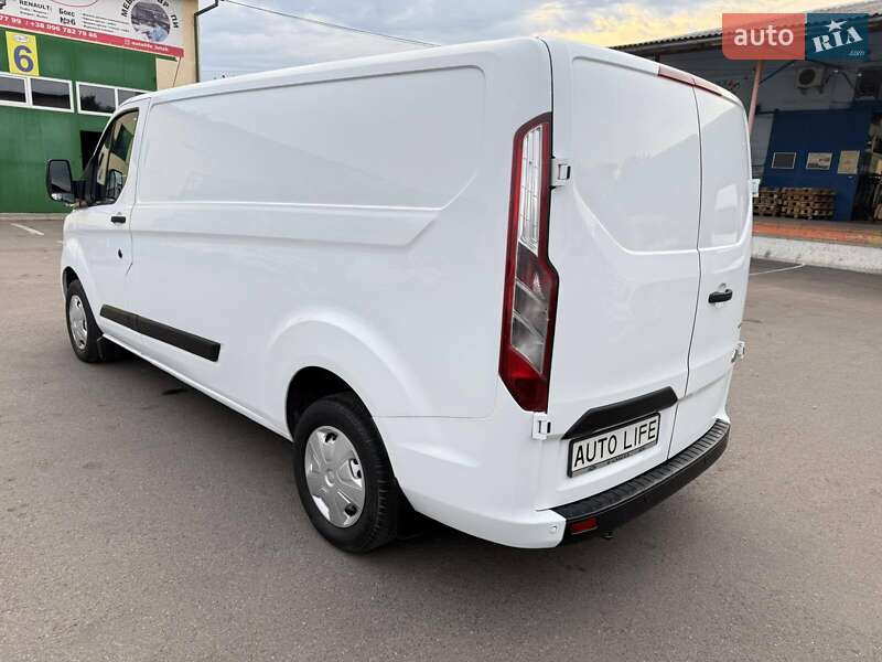 Вантажний фургон Ford Transit Custom 2018 в Луцьку