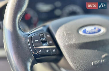 Мінівен Ford Transit Custom 2020 в 