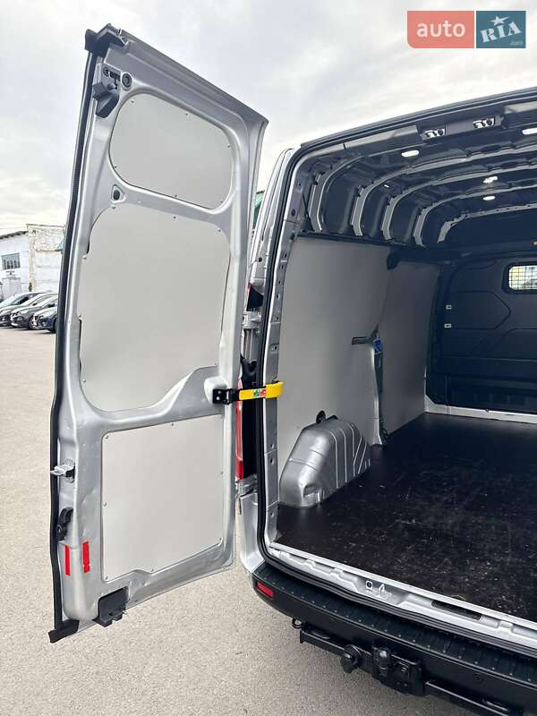 Вантажний фургон Ford Transit Custom 2020 в Луцьку