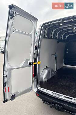 Грузовой фургон Ford Transit Custom 2020 в 