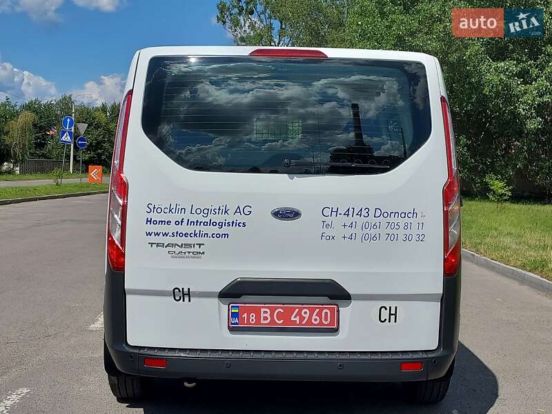 Вантажний фургон Ford Transit Custom 2016 в Рівному