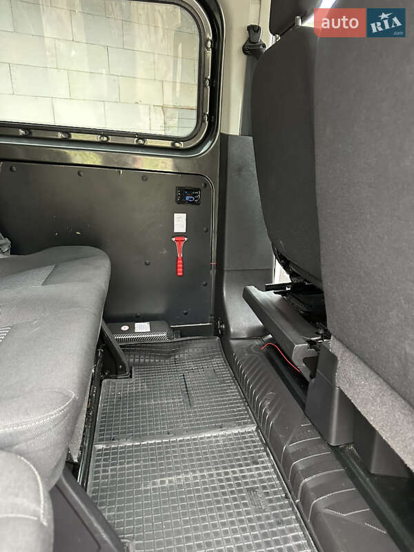 Универсал Ford Transit Custom 2017 в Вараше фото 27 Универсал Ford Transit Custom 2017 в Вараше