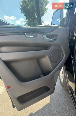 Грузовой фургон Ford Transit Custom 2020 в 