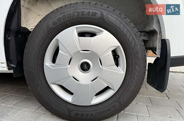 Грузовой фургон Ford Transit Custom 2024 в 