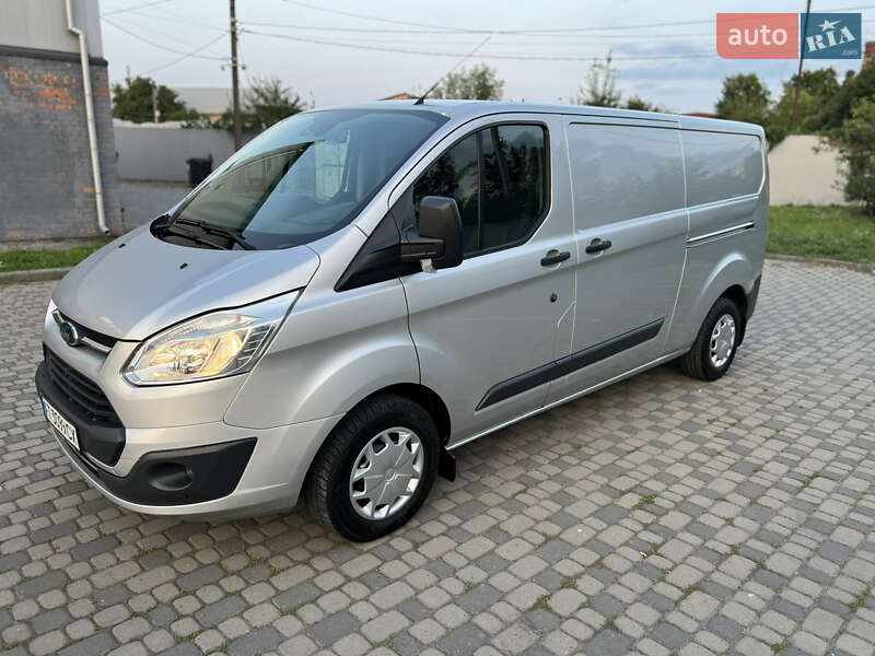 Вантажний фургон Ford Transit Custom 2017 в Івано-Франківську
