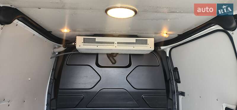 Вантажний фургон Ford Transit Custom 2019 в Нововолинську фото 12 Вантажний фургон Ford Transit Custom 2019 в Нововолинську