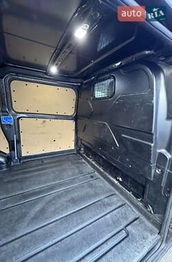 Грузовой фургон Ford Transit Custom 2020 в 