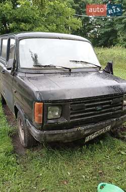 Вантажний фургон Ford Transit Custom 2023 в Римачі