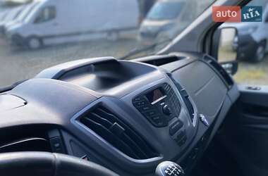 Минивэн Ford Transit Custom 2015 в 