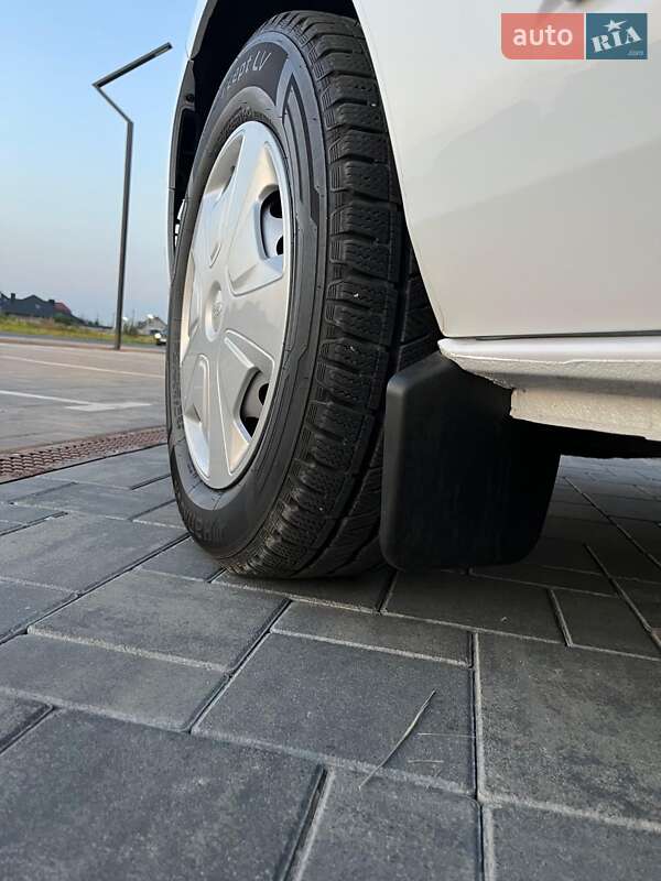 Вантажний фургон Ford Transit Custom 2019 в Луцьку