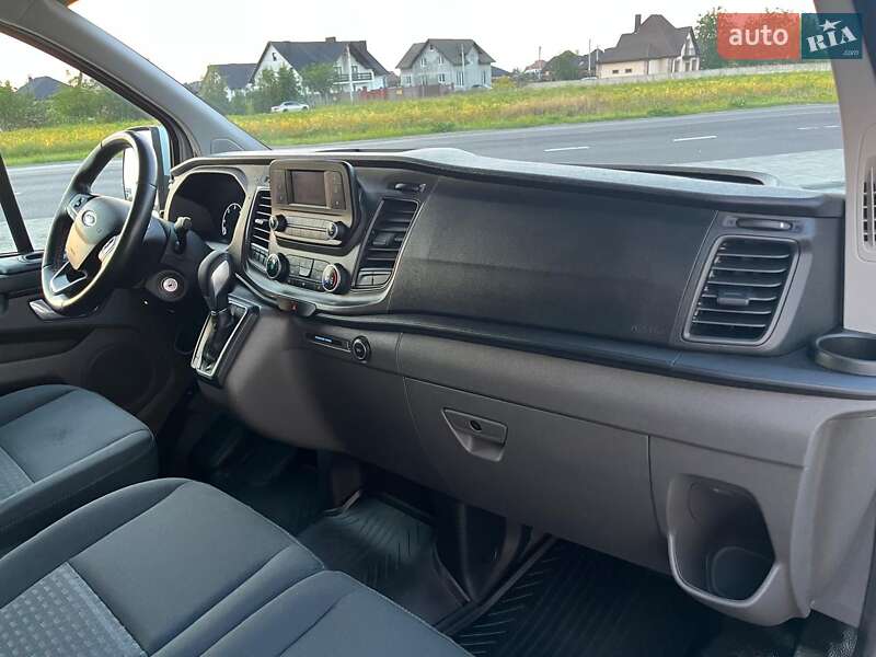 Вантажний фургон Ford Transit Custom 2019 в Луцьку