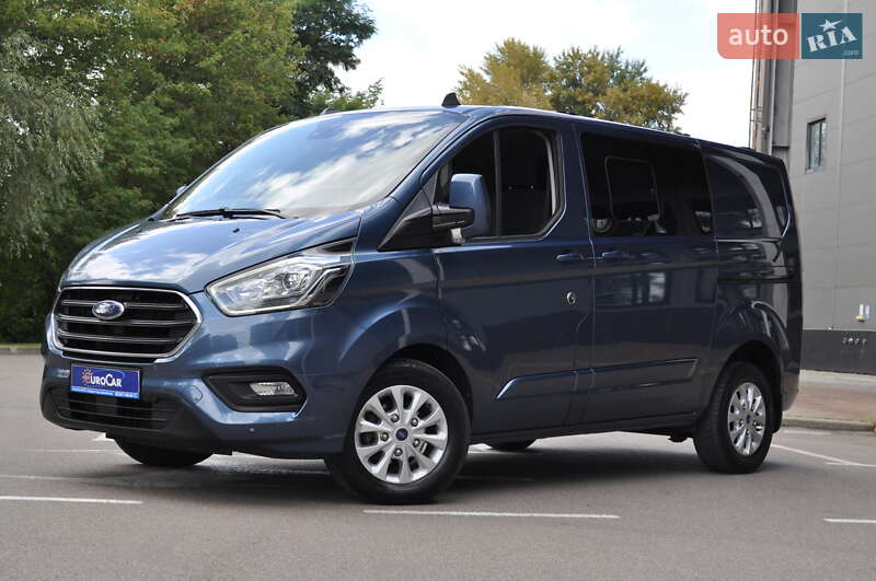 Грузопассажирский фургон Ford Transit Custom 2020 в 