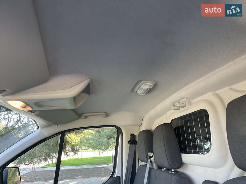 Грузовой фургон Ford Transit Custom 2017 в Днепре фото 33 Грузовой фургон Ford Transit Custom 2017 в Днепре