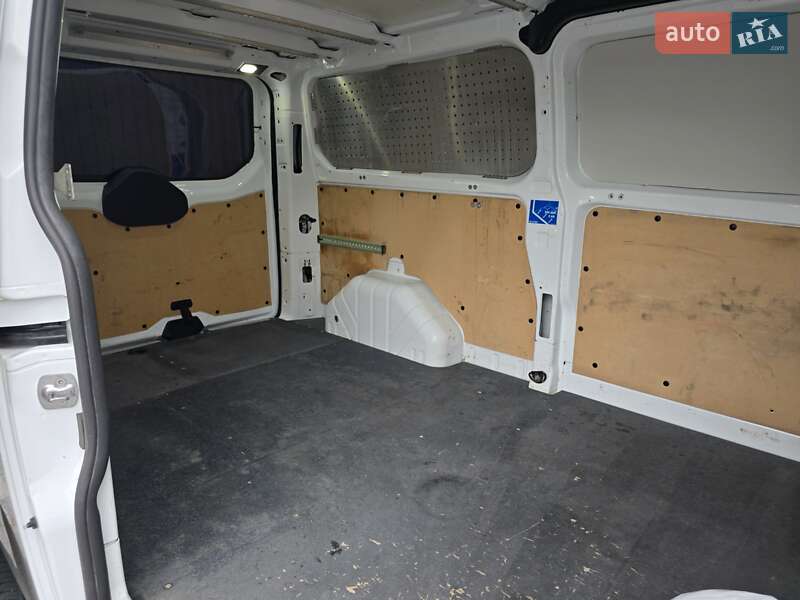 Вантажний фургон Ford Transit Custom 2019 в Луцьку фото 13 Вантажний фургон Ford Transit Custom 2019 в Луцьку
