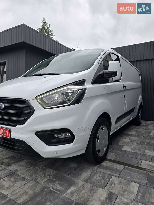 Вантажний фургон Ford Transit Custom 2019 в Луцьку фото 10 Вантажний фургон Ford Transit Custom 2019 в Луцьку