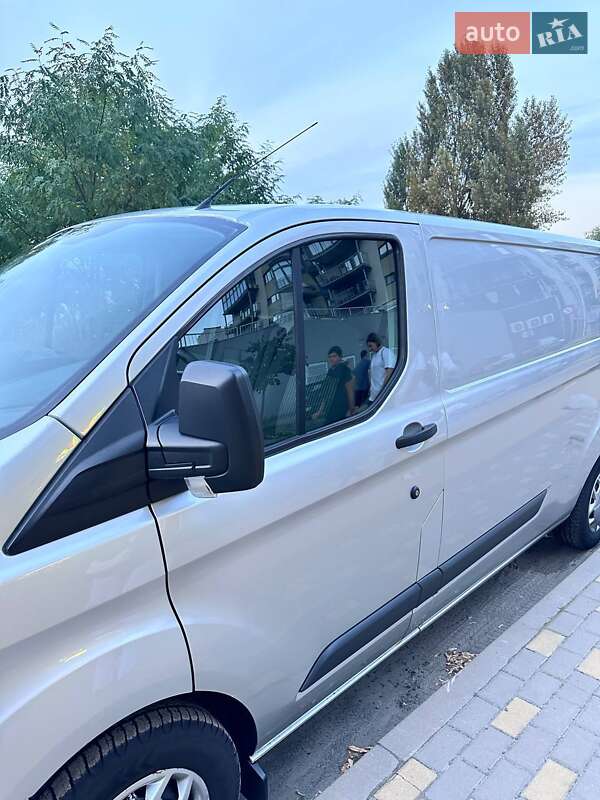 Грузовой фургон Ford Transit Custom 2016 в Киеве фото 6 Грузовой фургон Ford Transit Custom 2016 в Киеве