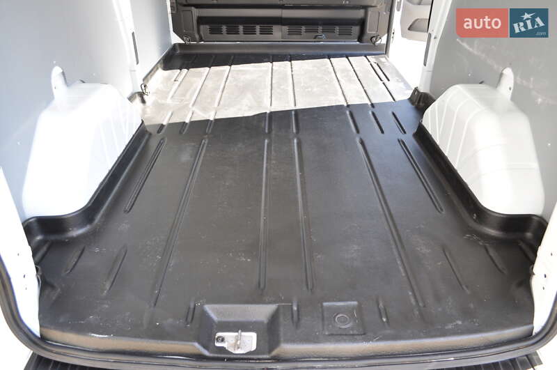 Вантажний фургон Ford Transit Custom 2021 в Києві фото 45 Вантажний фургон Ford Transit Custom 2021 в Києві