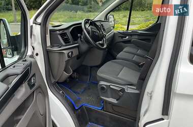 Вантажний фургон Ford Transit Custom 2019 в 
