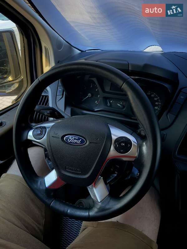 Минивэн Ford Transit Custom 2015 в Львове