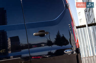 Вантажний фургон Ford Transit Custom 2021 в 