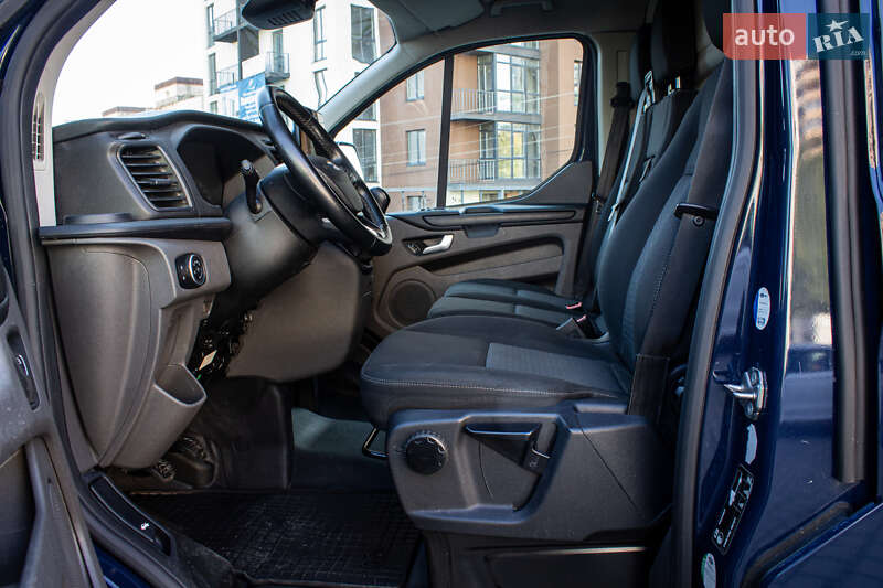 Вантажний фургон Ford Transit Custom 2021 в Львові