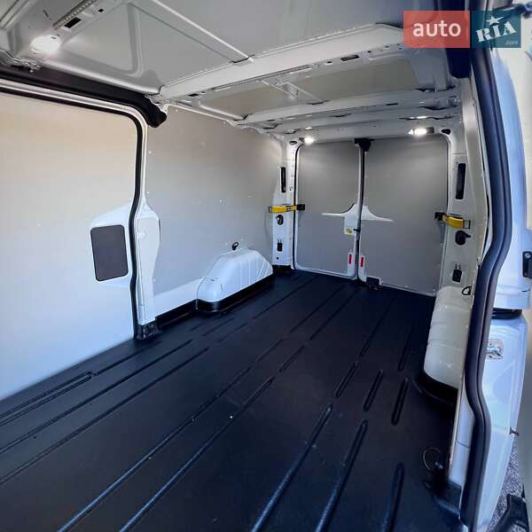 Вантажний фургон Ford Transit Custom 2019 в Києві
