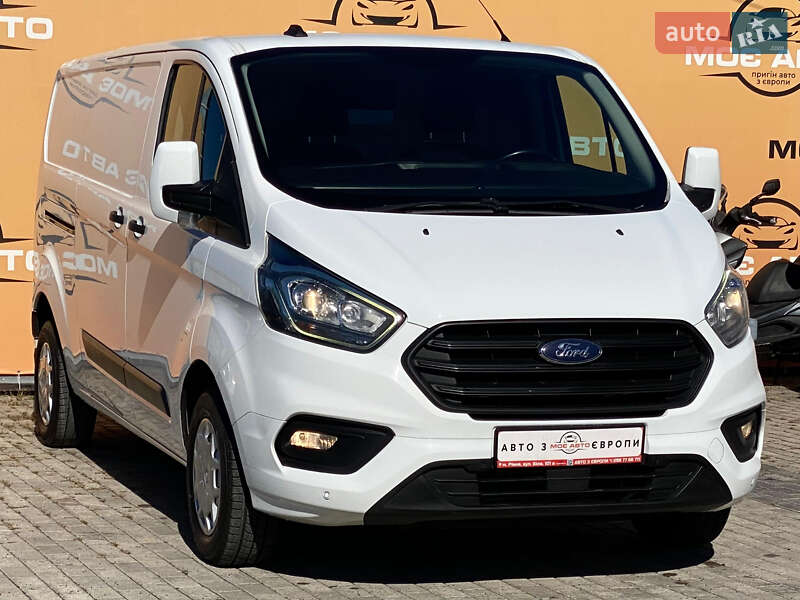 Вантажний фургон Ford Transit Custom 2021 в Рівному