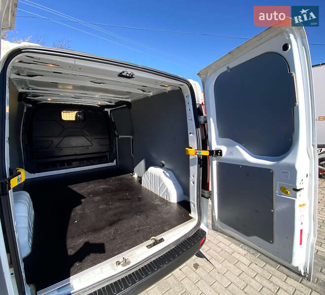 Вантажний фургон Ford Transit Custom 2021 в Рівному