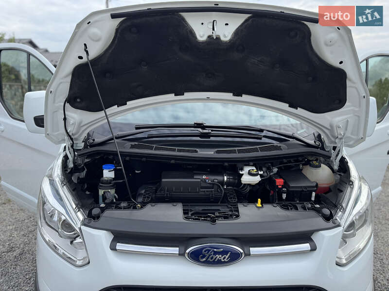Мінівен Ford Transit Custom 2016 в Бердичеві