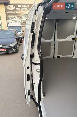 Вантажний фургон Ford Transit Custom 2020 в 