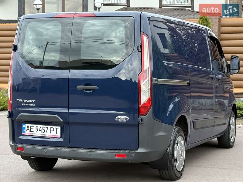 Мікроавтобус вантажний (до 3,5т) Ford Transit Custom 2016 в Борисполі