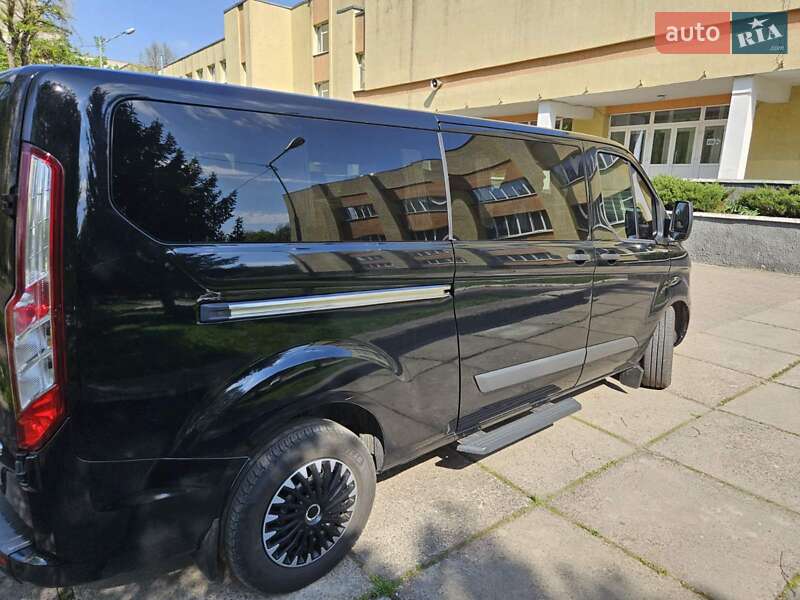 Минивэн Ford Transit Custom 2017 в Луцке фото 15 Минивэн Ford Transit Custom 2017 в Луцке