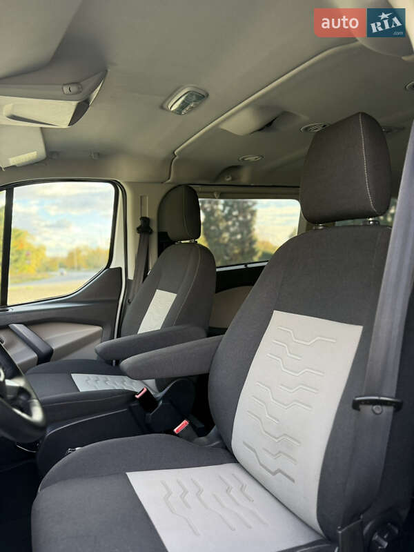 Мінівен Ford Transit Custom 2014 в Дубні