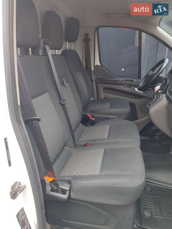 Грузовой фургон Ford Transit Custom 2019 в Луцке фото 11 Грузовой фургон Ford Transit Custom 2019 в Луцке