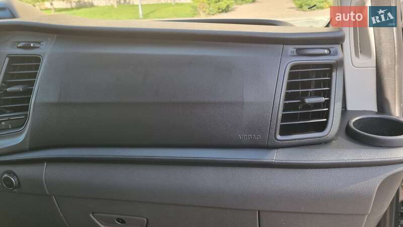 Грузовой фургон Ford Transit Custom 2020 в Киеве фото 37 Грузовой фургон Ford Transit Custom 2020 в Киеве