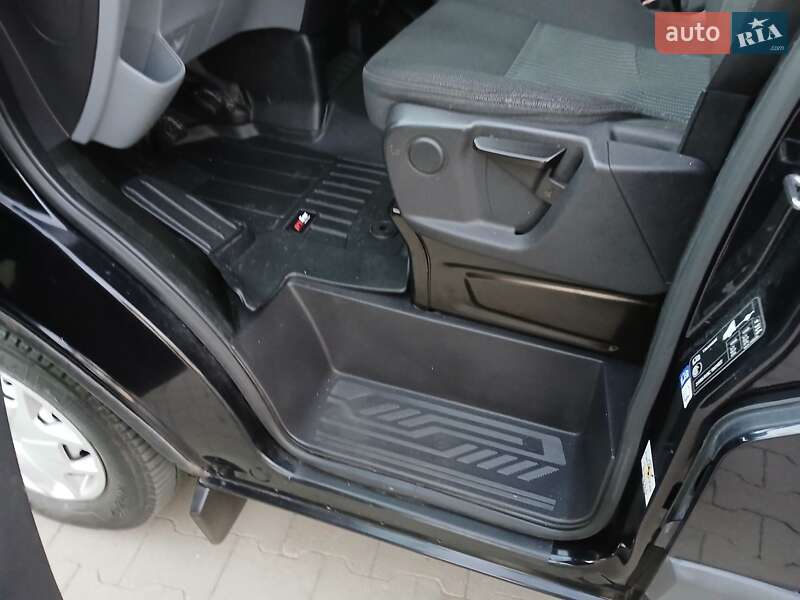 Минивэн Ford Transit Custom 2016 в Болехове фото 31 Минивэн Ford Transit Custom 2016 в Болехове