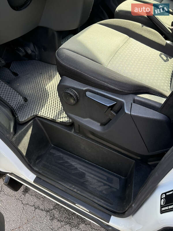 Грузовой фургон Ford Transit Custom 2018 в Хмельницком